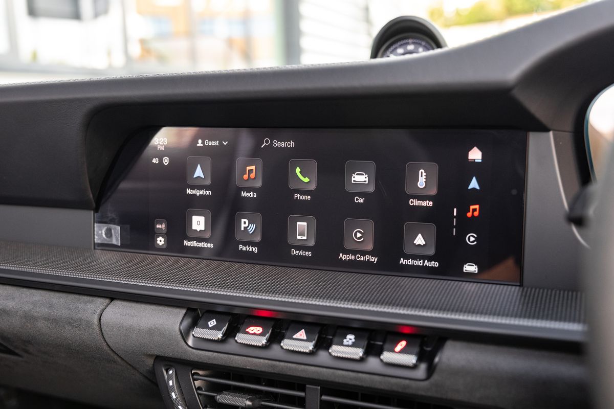 2025 Porsche 911 (992.2) Targa 4 GTS