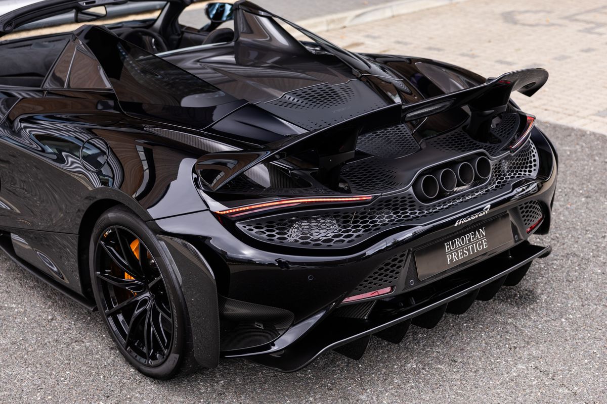 2022 McLaren 765LT Spider