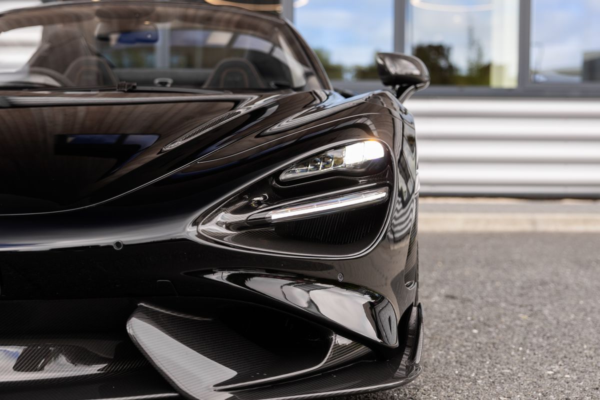 2022 McLaren 765LT Spider