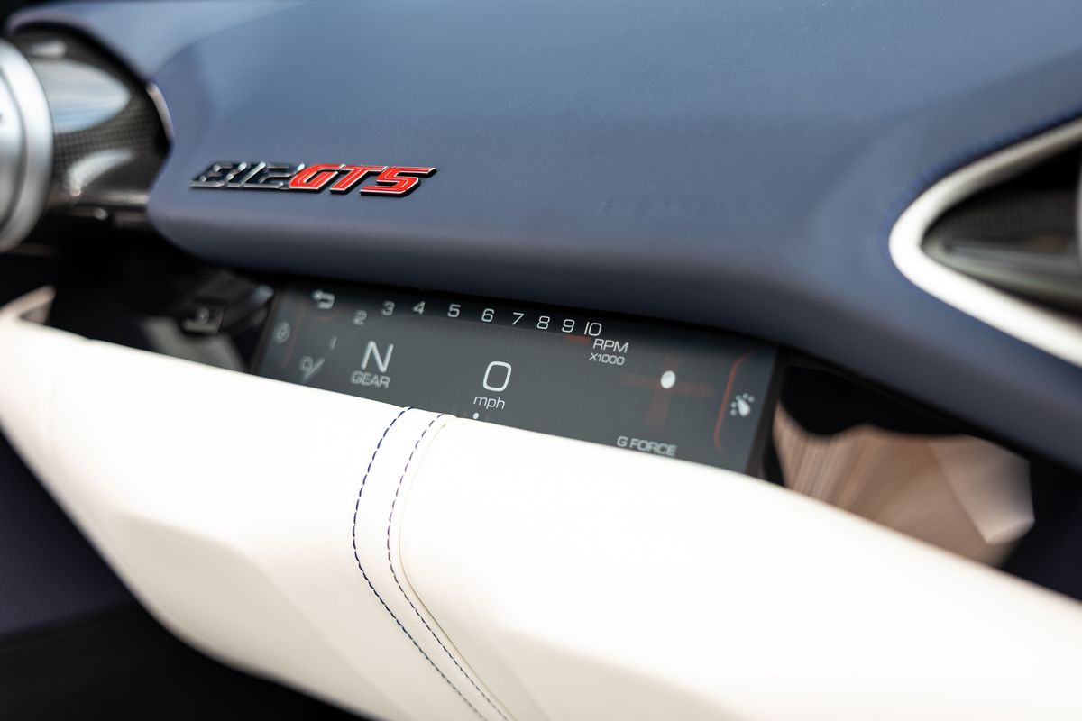2021 Ferrari 812 GTS