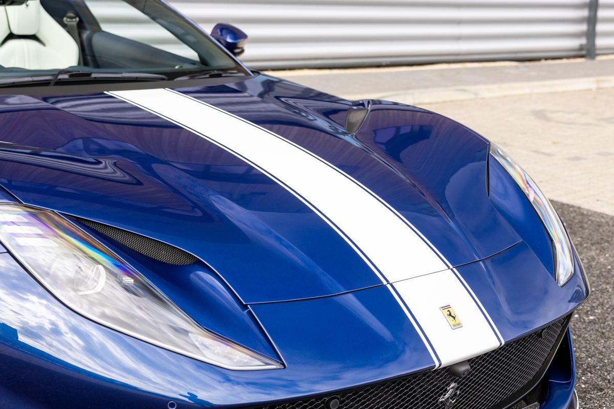 2021 Ferrari 812 GTS