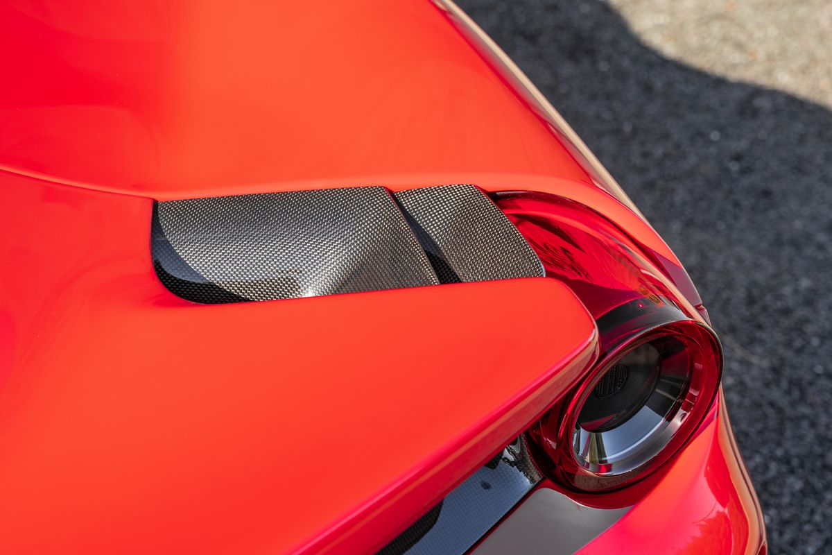 2019 Ferrari 488 Pista