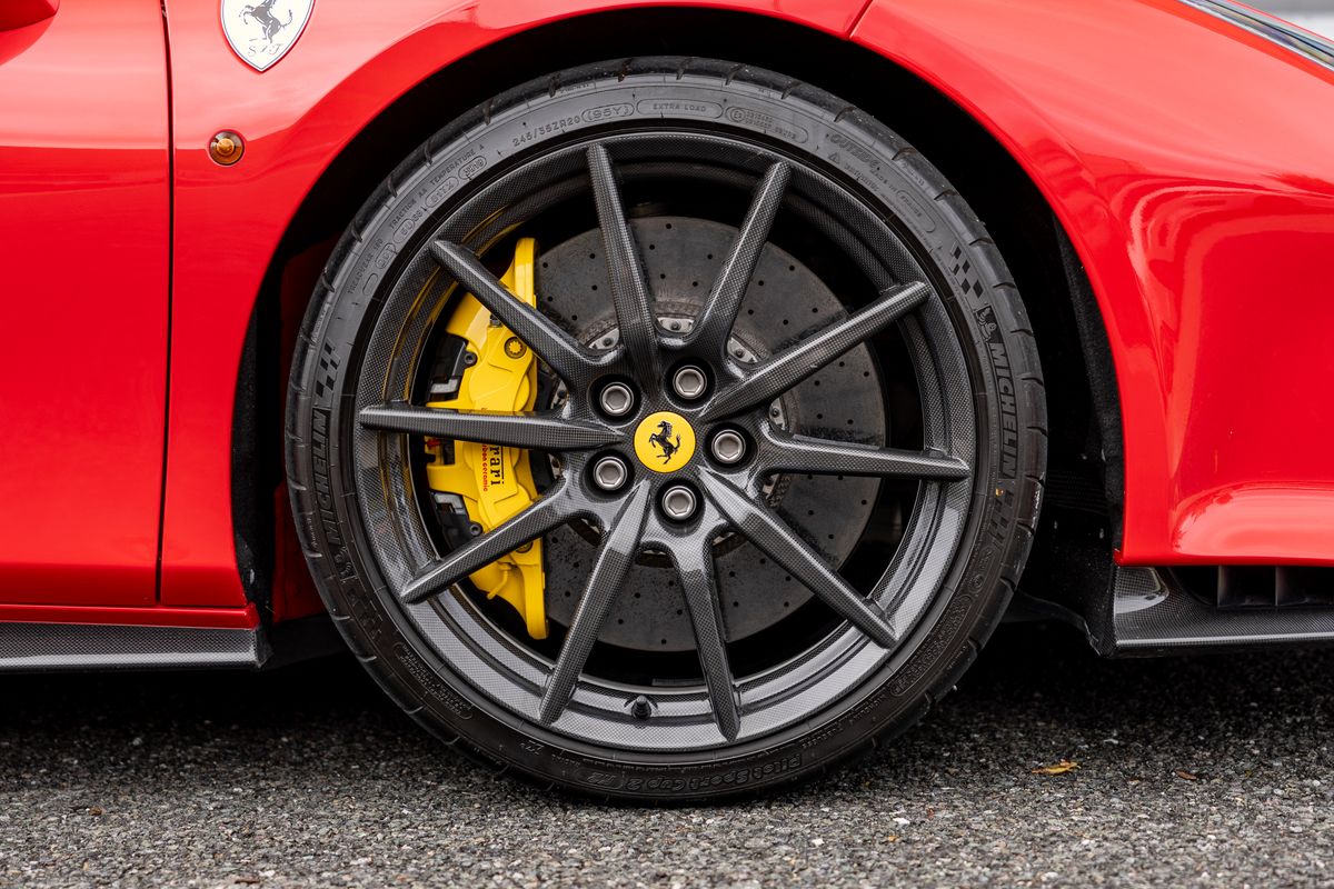 2019 Ferrari 488 Pista