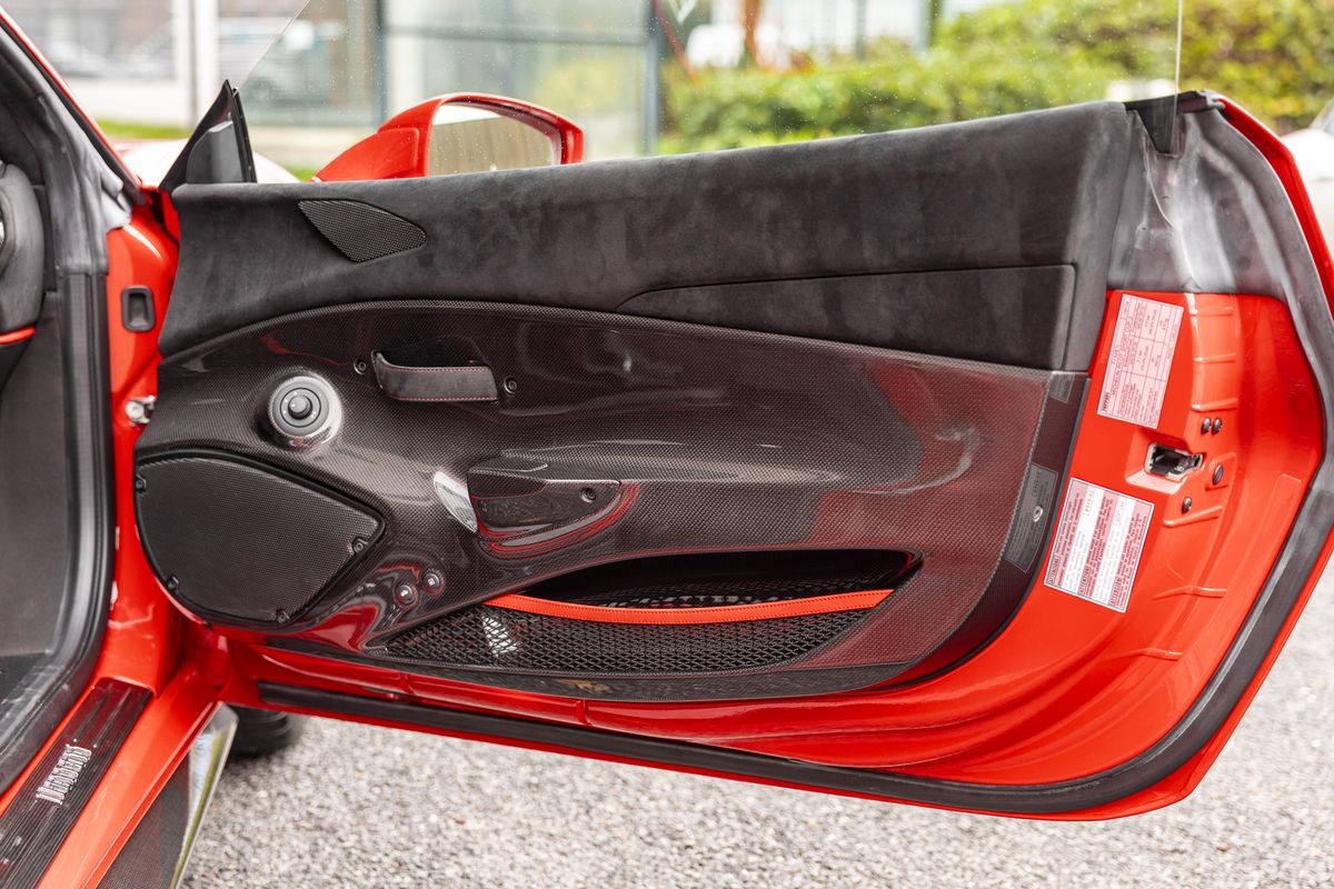 2019 Ferrari 488 Pista