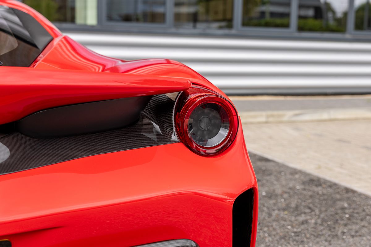 2019 Ferrari 488 Pista