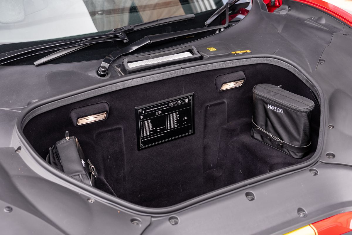 2019 Ferrari 488 Pista