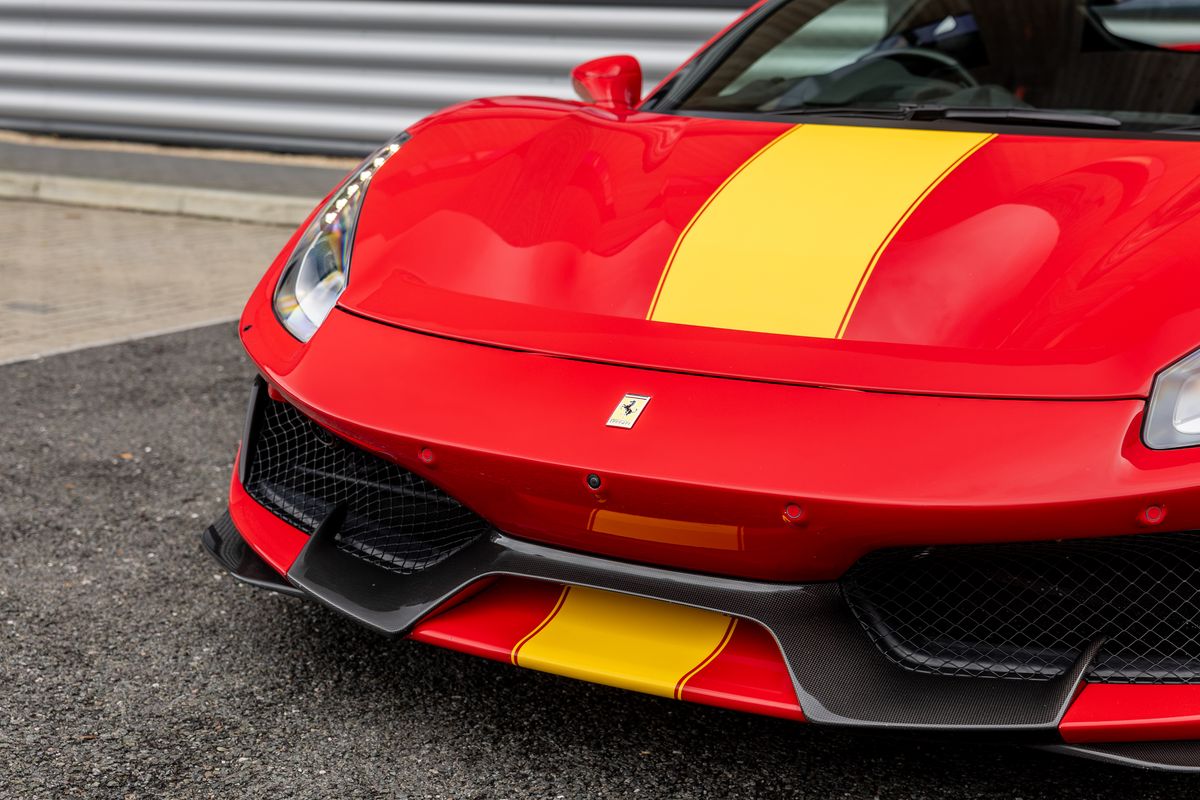 2019 Ferrari 488 Pista