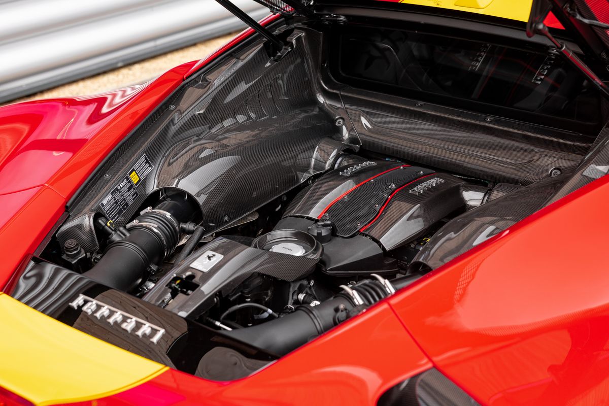 2019 Ferrari 488 Pista