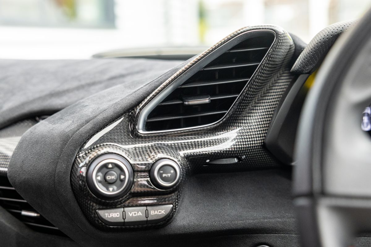 2019 Ferrari 488 Pista