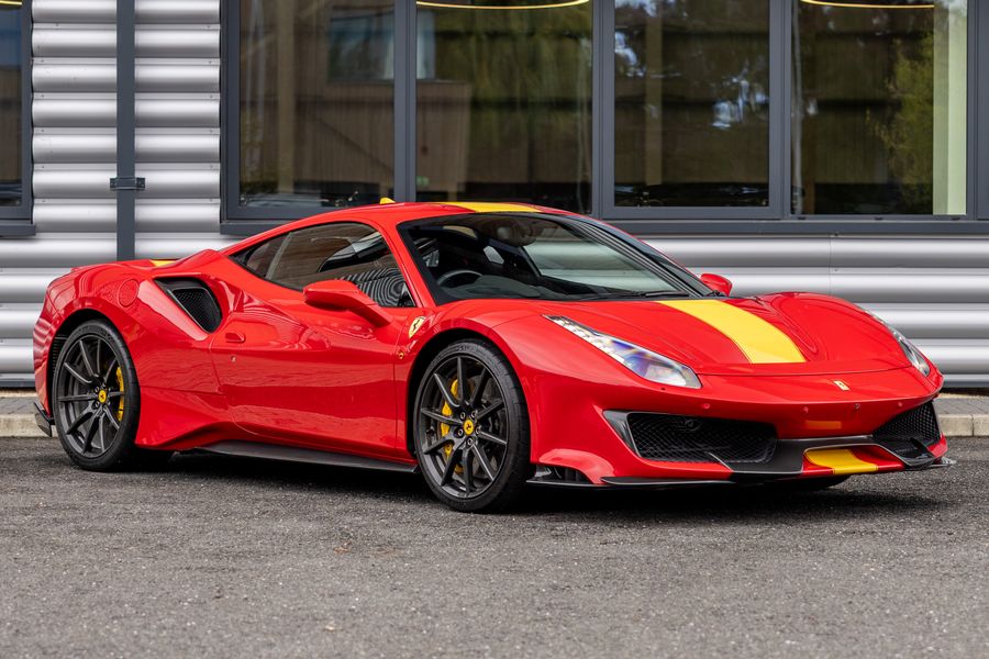 Ferrari 488 Pista
