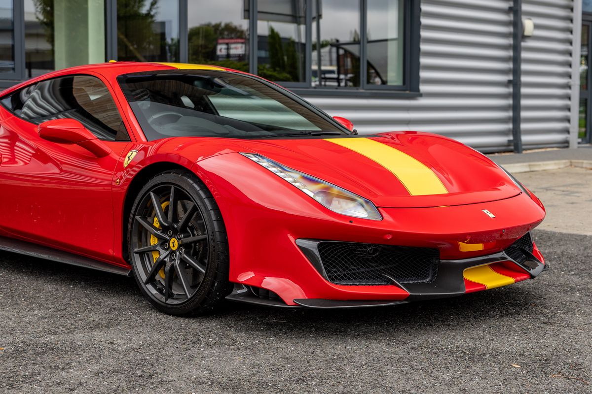 2019 Ferrari 488 Pista
