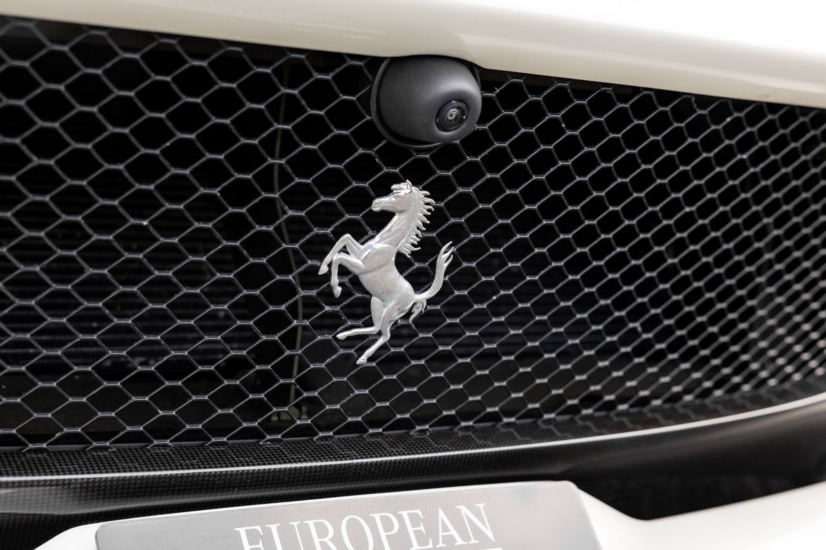2021 Ferrari 812 GTS