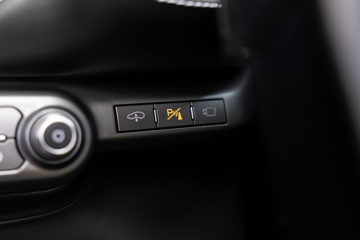 2021 Ferrari 812 GTS