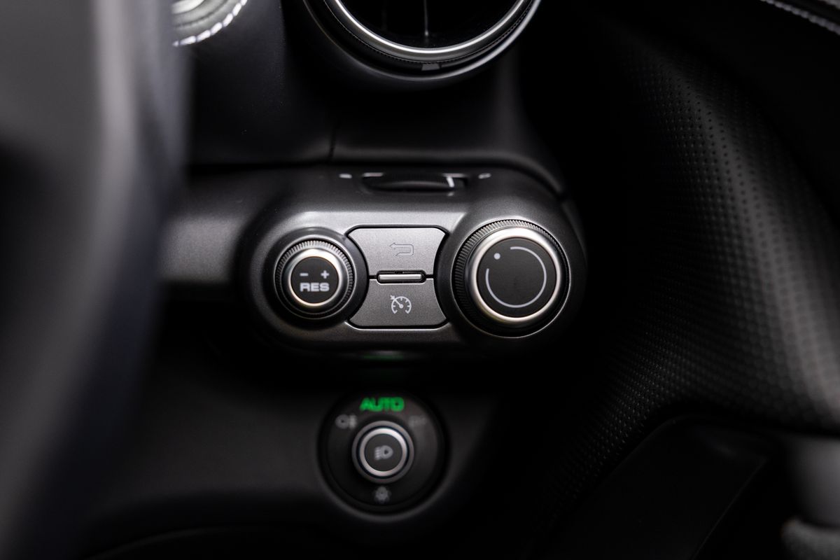 2021 Ferrari 812 GTS