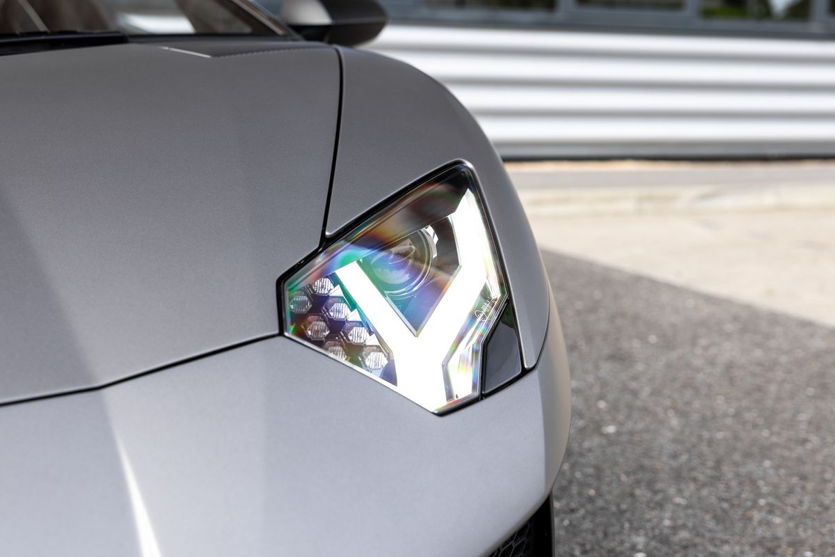 2016 Lamborghini Aventador SV Roadster