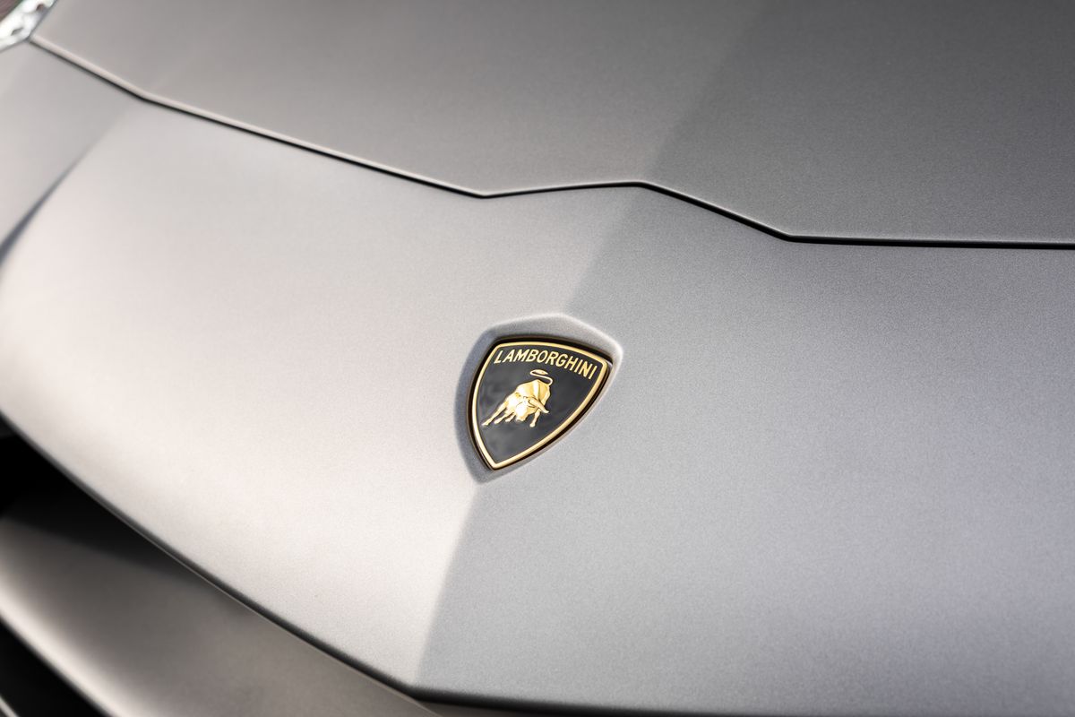 2016 Lamborghini Aventador SV Roadster