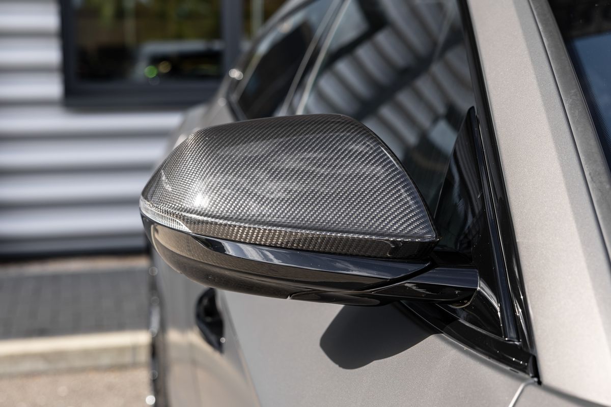 2023 Lamborghini Urus Performante