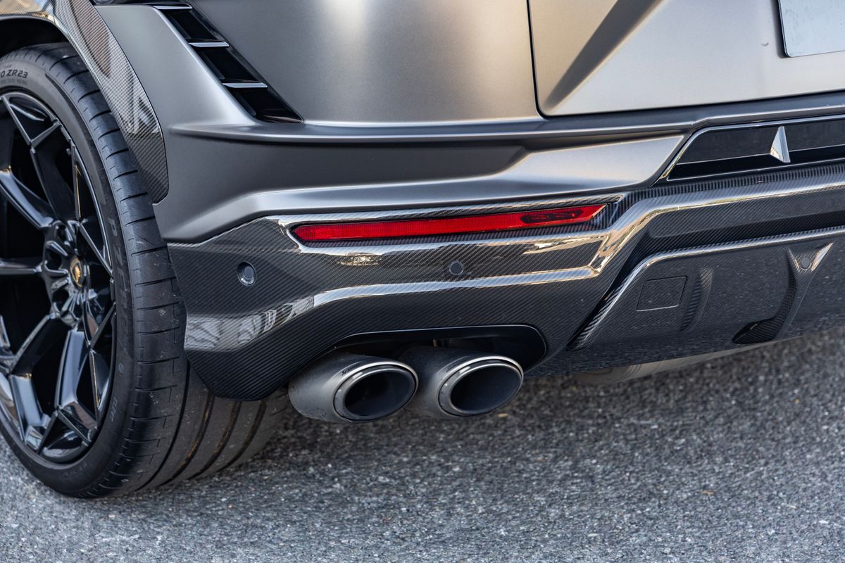 2023 Lamborghini Urus Performante