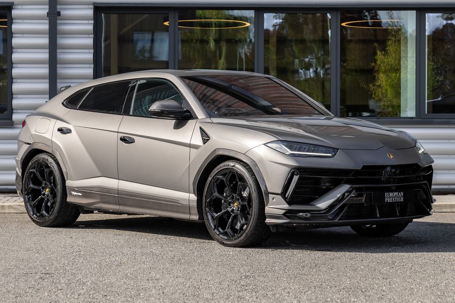 Lamborghini Urus Performante