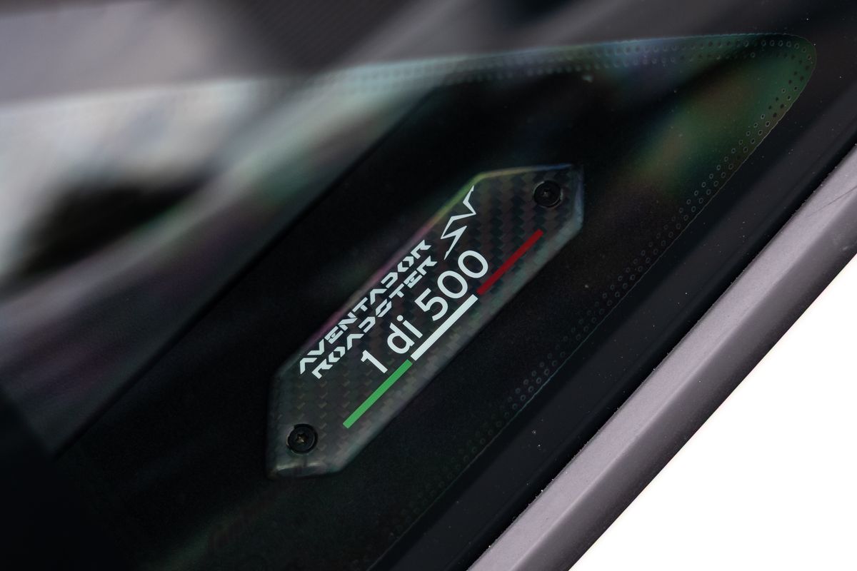 2016 Lamborghini Aventador SV Roadster