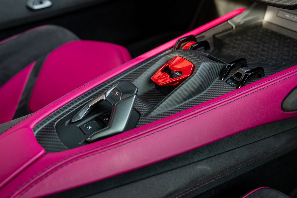2024 Lamborghini Revuelto