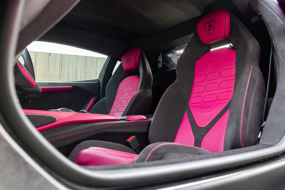 2024 Lamborghini Revuelto