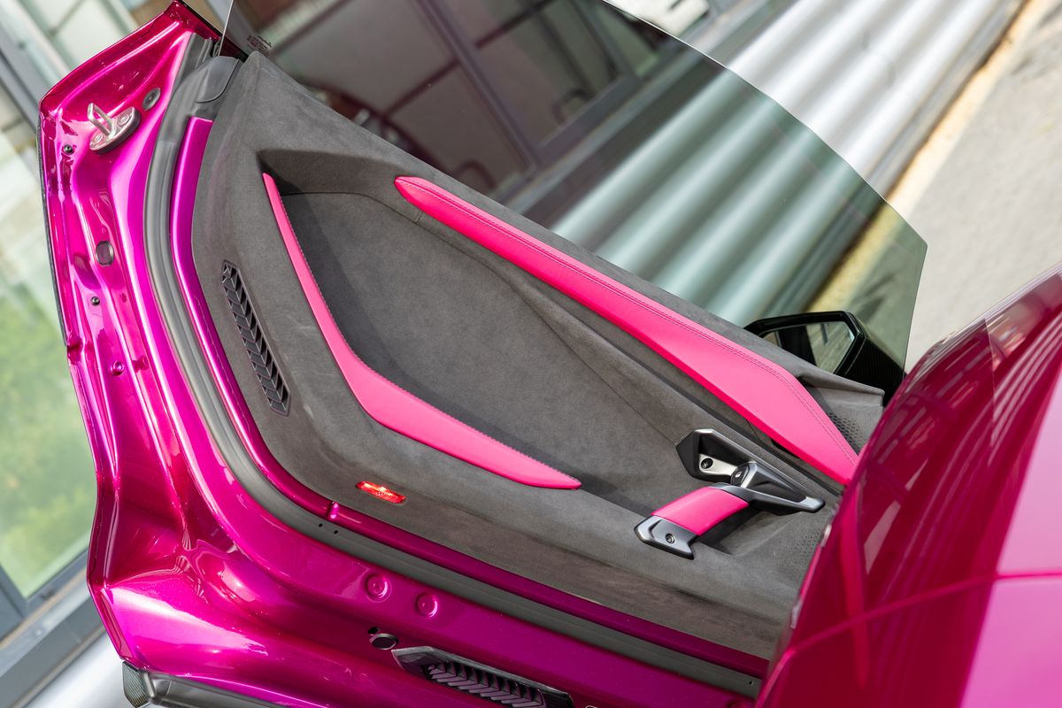 2024 Lamborghini Revuelto