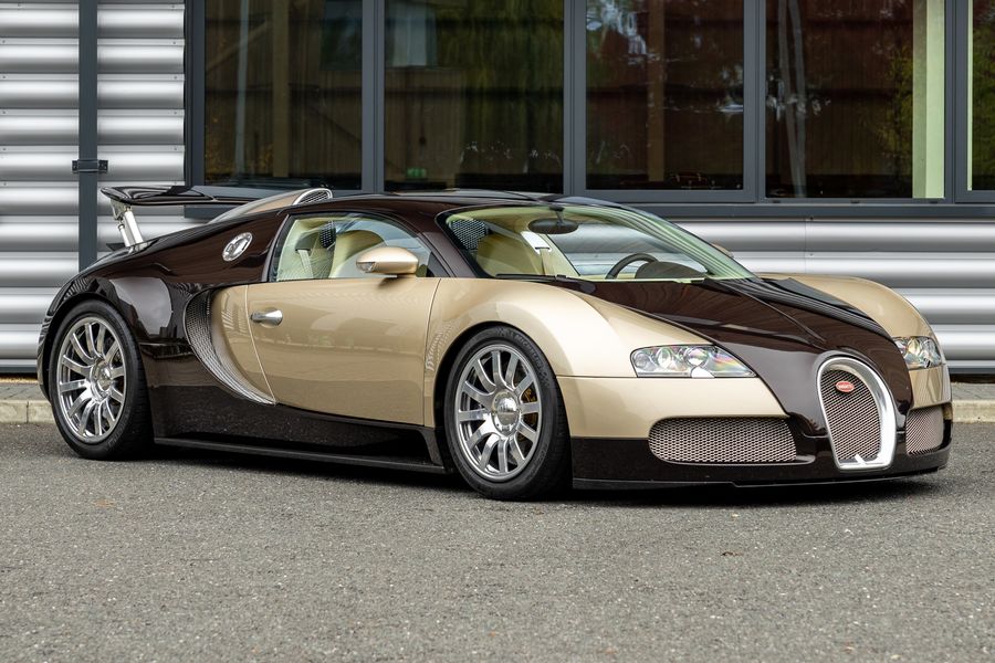 Bugatti Veyron 16.4