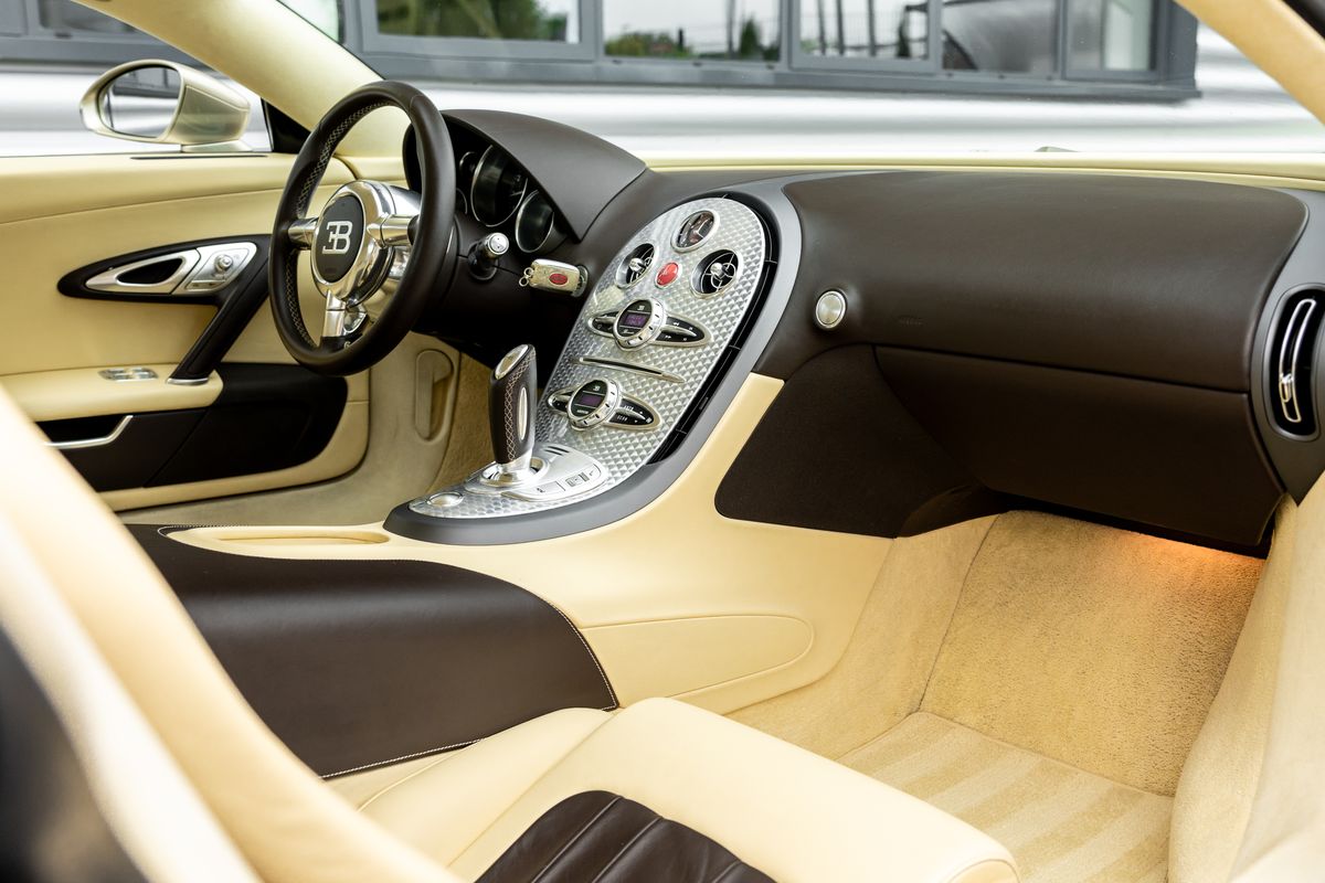 2009 Bugatti Veyron 16.4