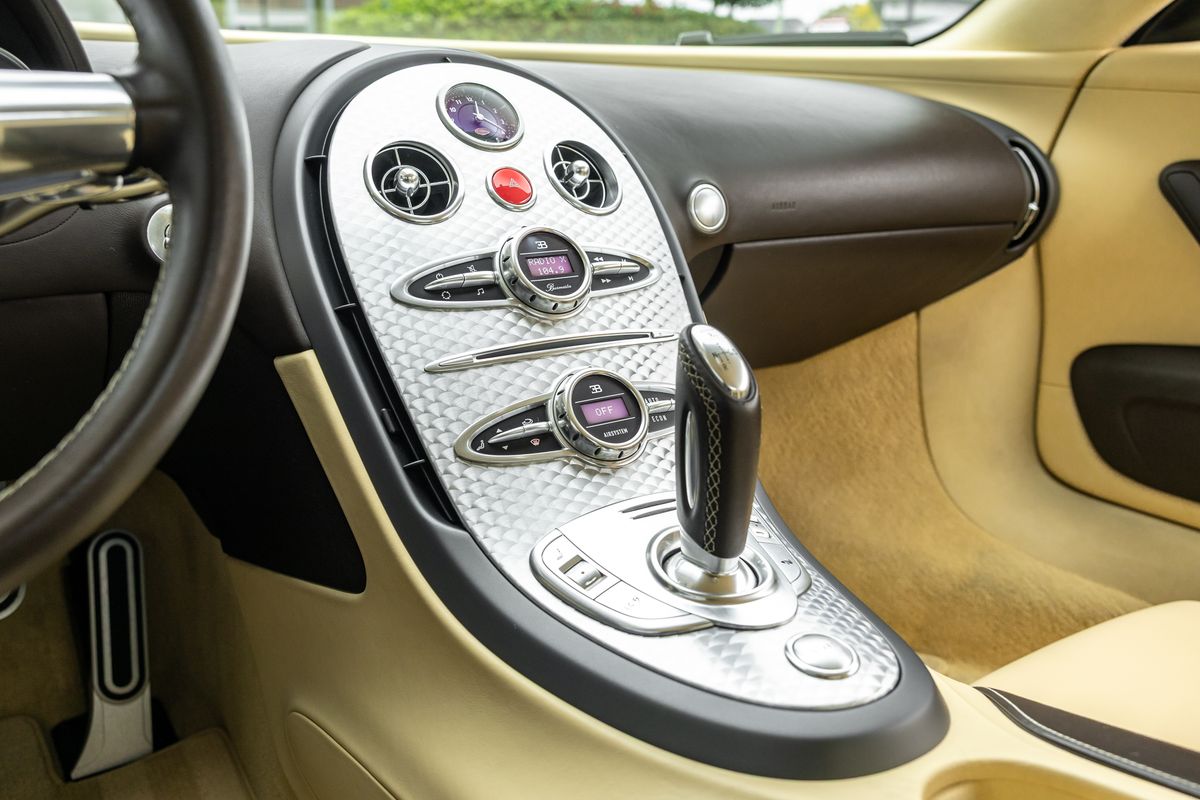 2009 Bugatti Veyron 16.4