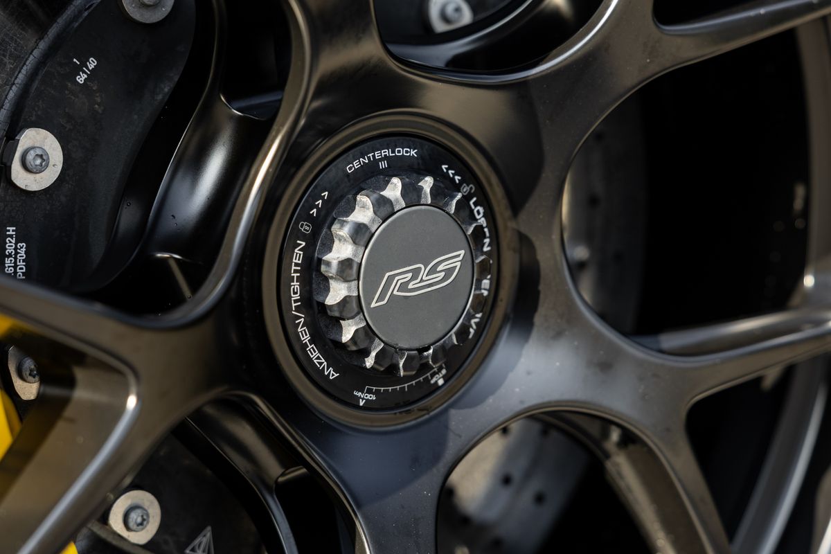 2024 Porsche 911 (992.1) GT3 RS Weissach