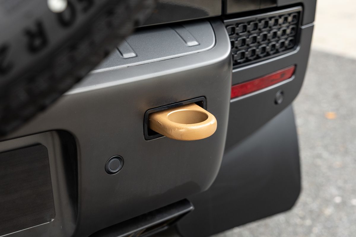 2025 Land Rover Defender 110 OCTA Edition One