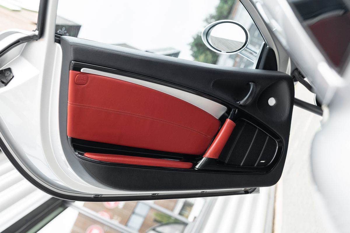 2005 Mercedes-Benz SLR McLaren