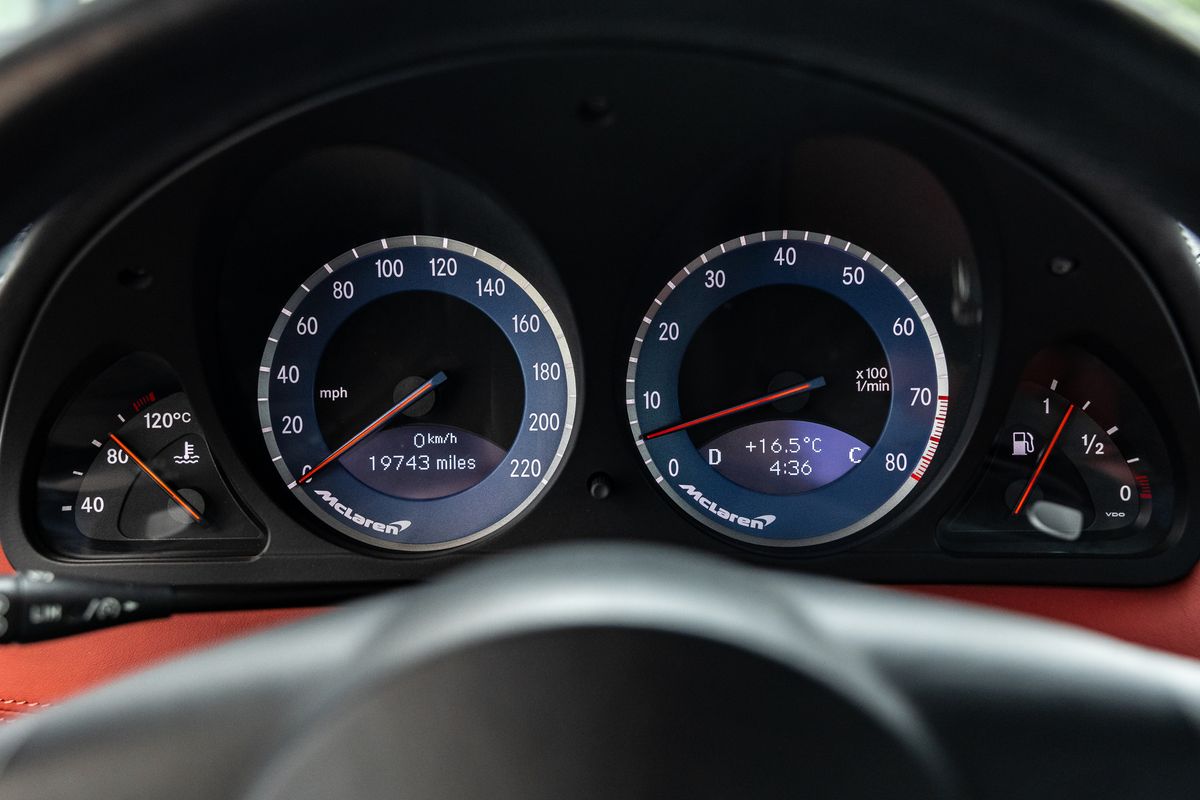 2005 Mercedes-Benz SLR McLaren