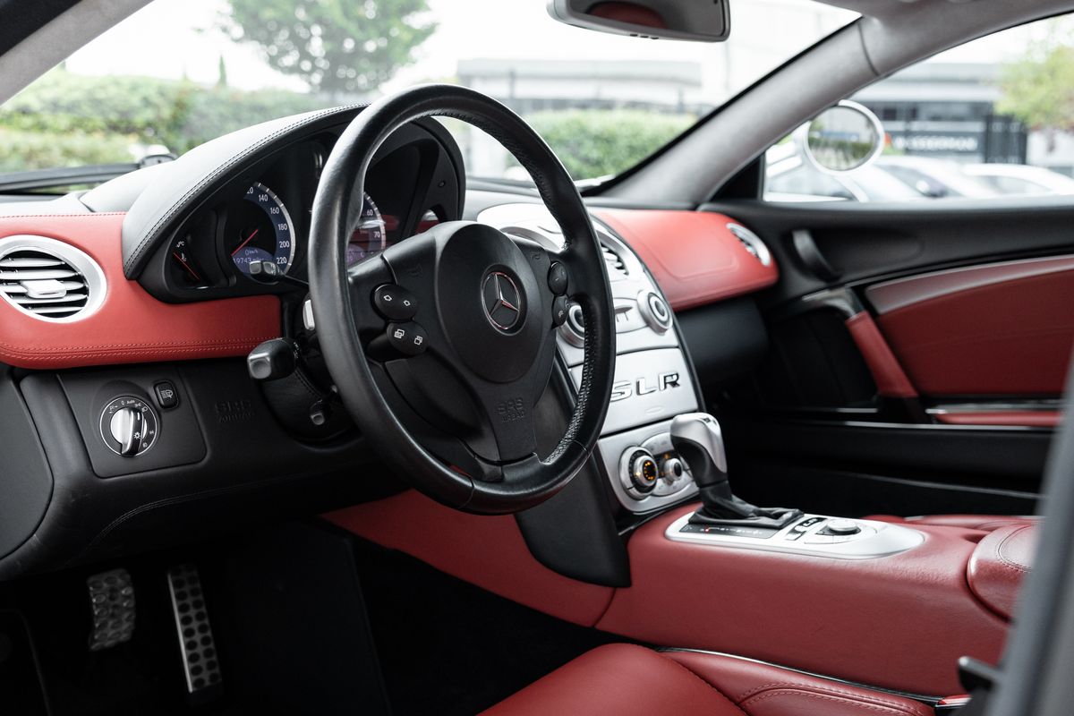 2005 Mercedes-Benz SLR McLaren