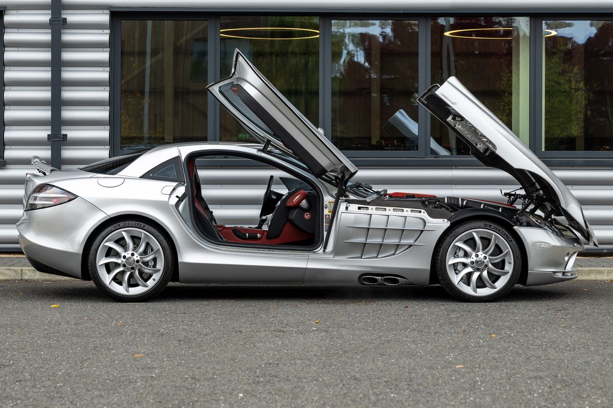 2005 Mercedes-Benz SLR McLaren