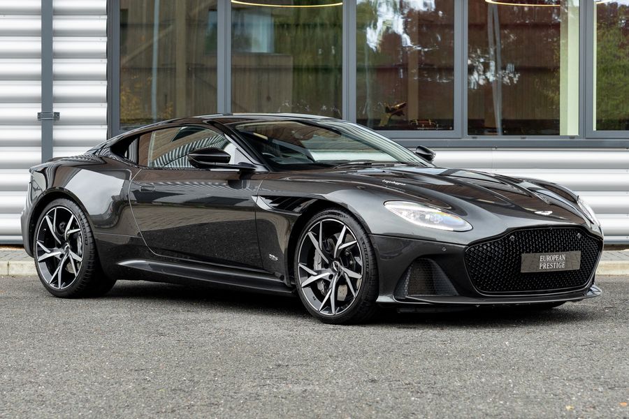 Aston Martin DBS Superleggera