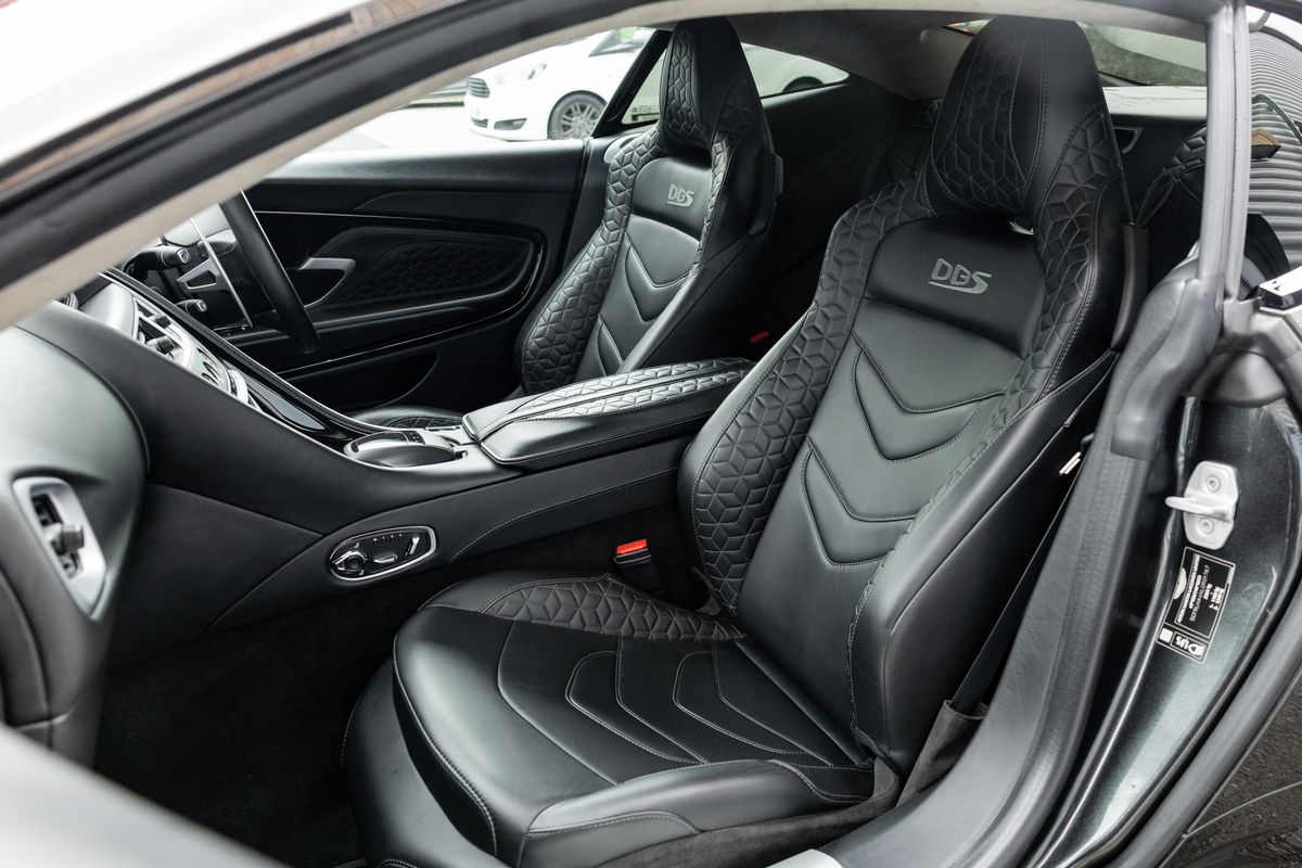 2020 Aston Martin DBS Superleggera