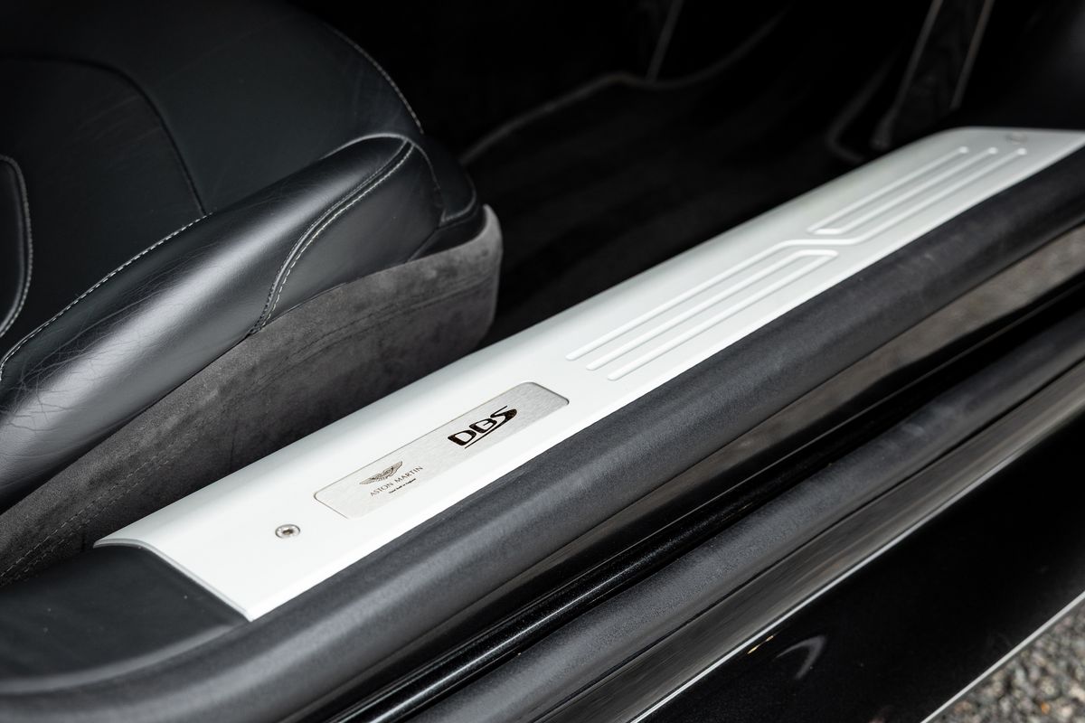 2020 Aston Martin DBS Superleggera