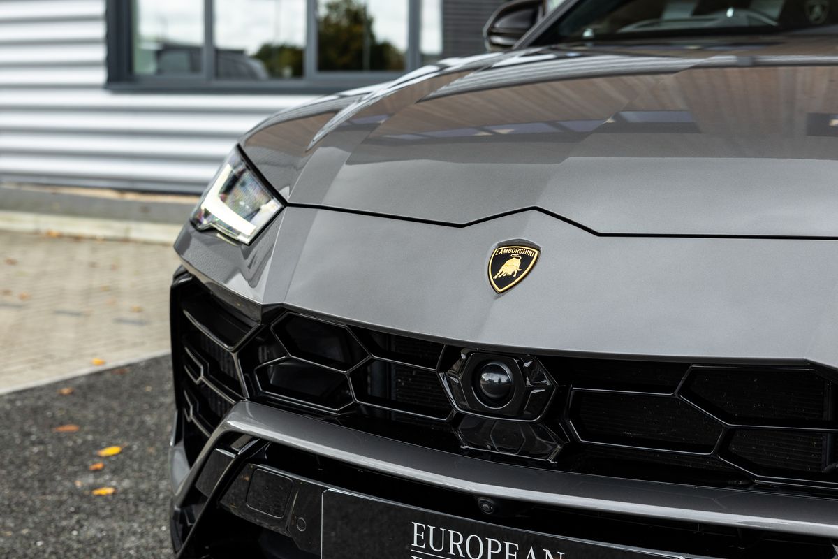 2022 Lamborghini Urus