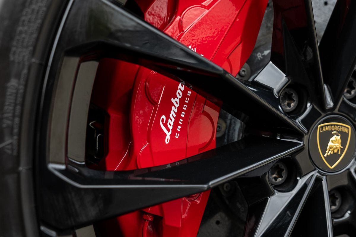 2022 Lamborghini Urus