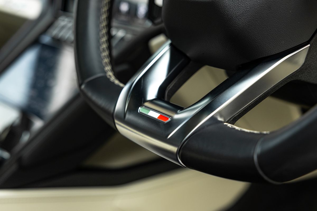 2022 Lamborghini Urus