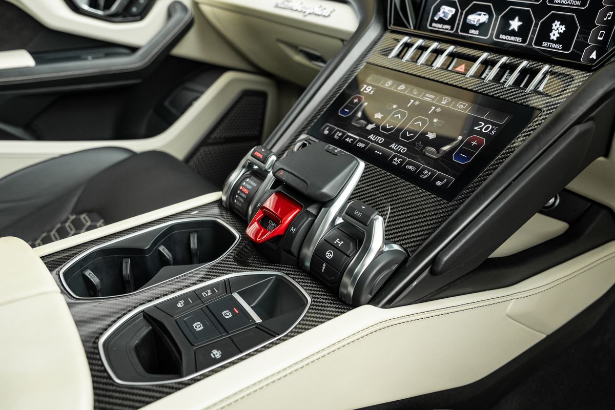 2022 Lamborghini Urus