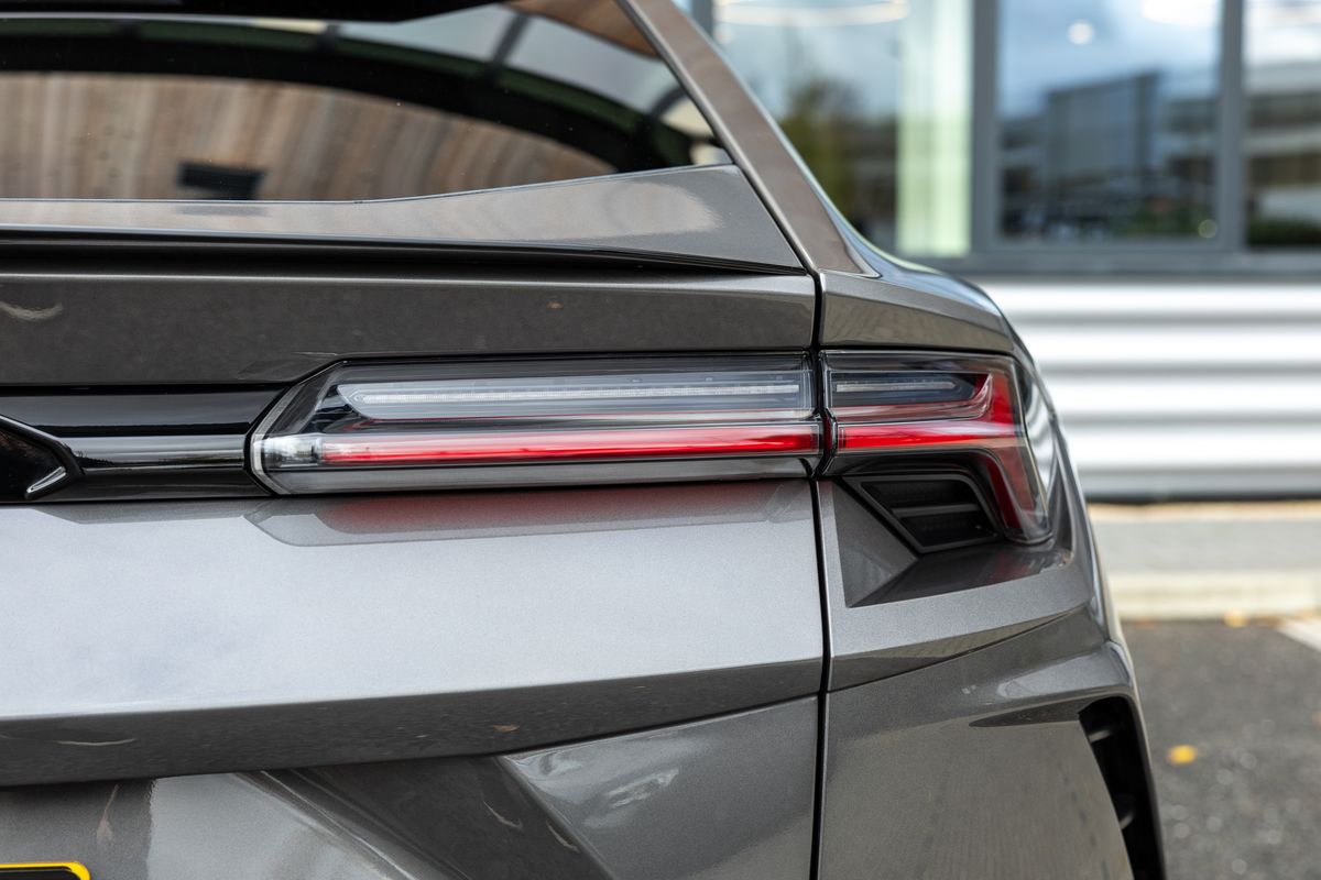 2022 Lamborghini Urus