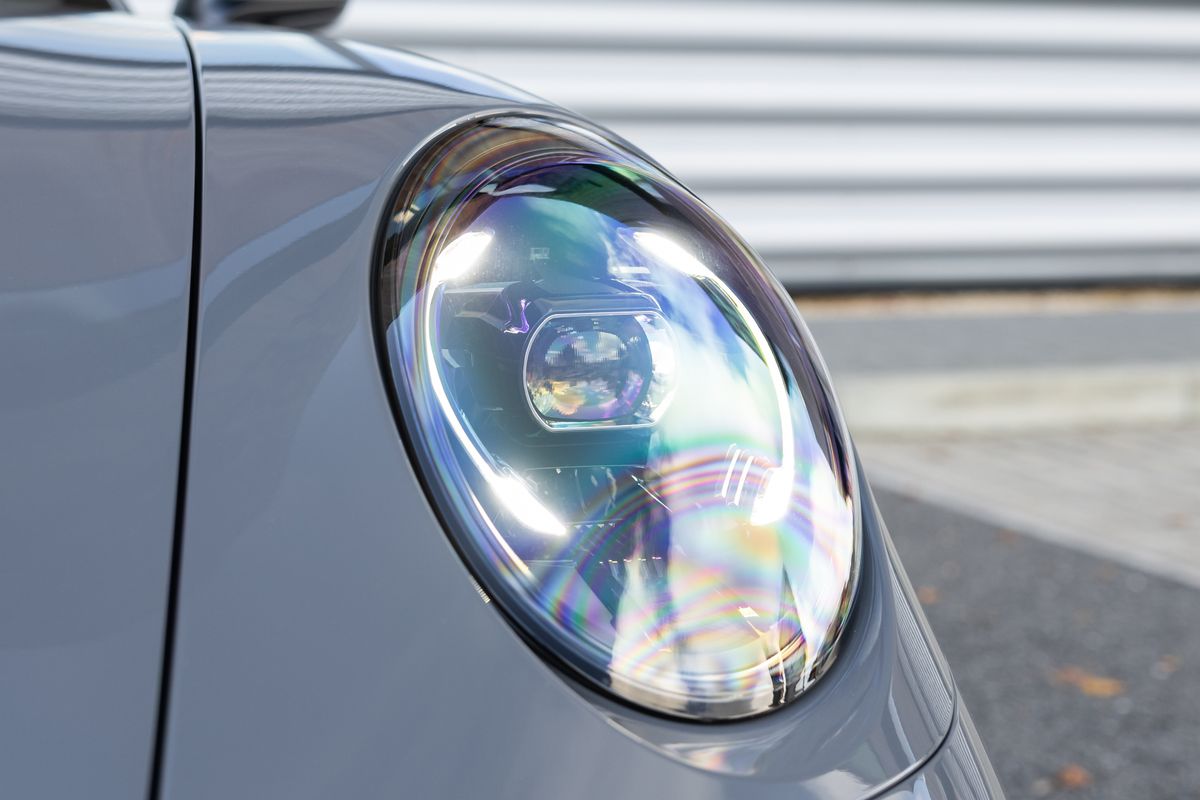 2025 Porsche 911 (992.2) Carrera GTS