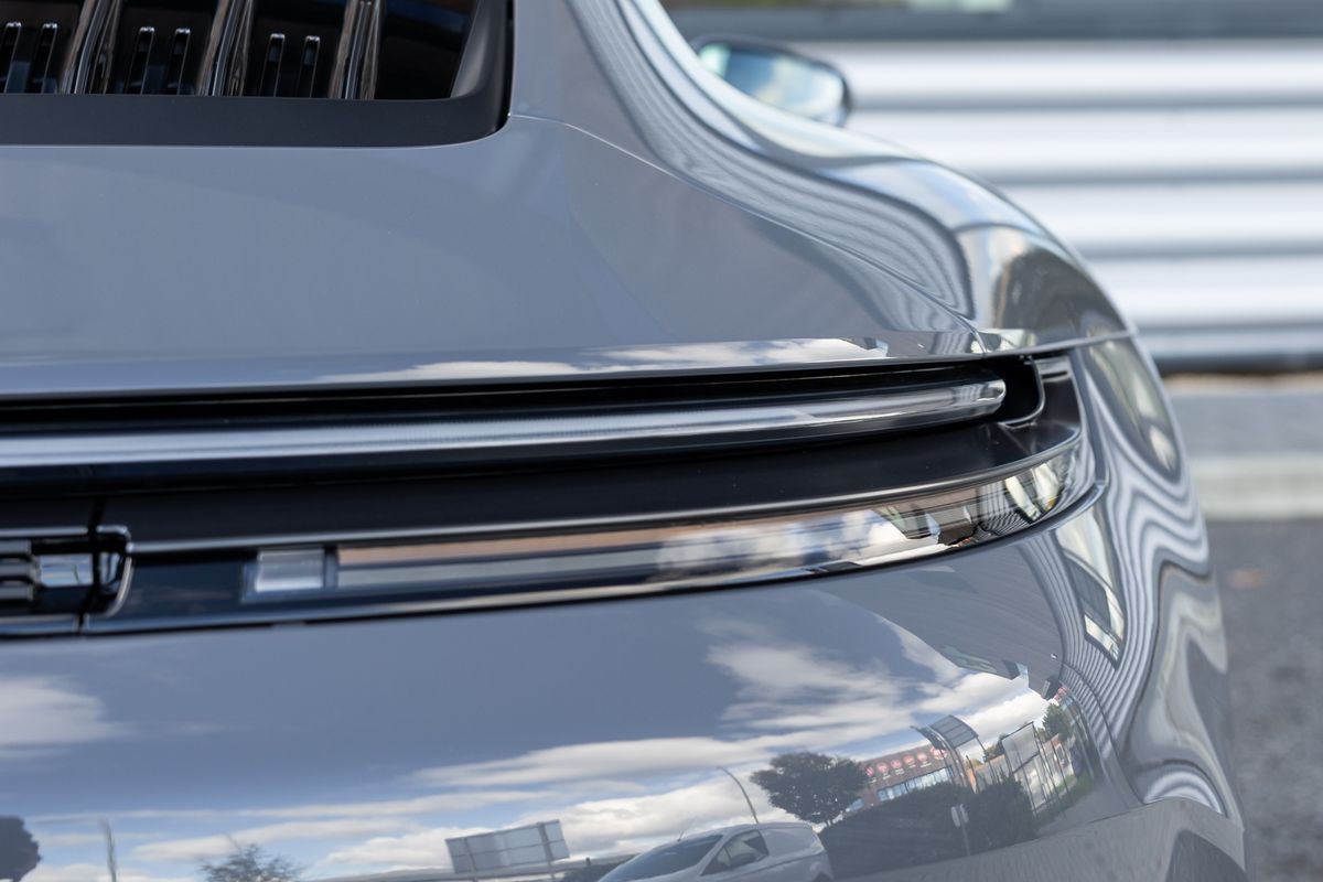 2025 Porsche 911 (992.2) Carrera GTS