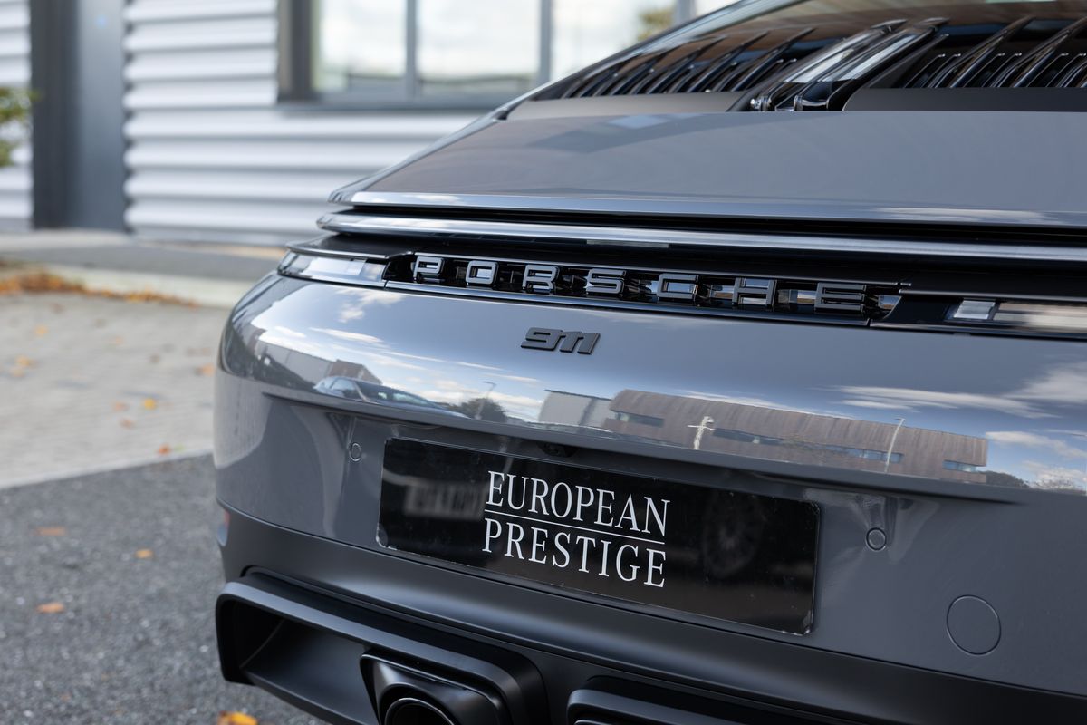 2025 Porsche 911 (992.2) Carrera GTS