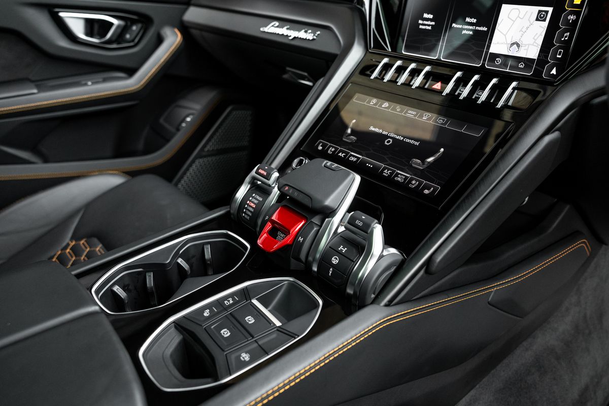 2022 Lamborghini Urus