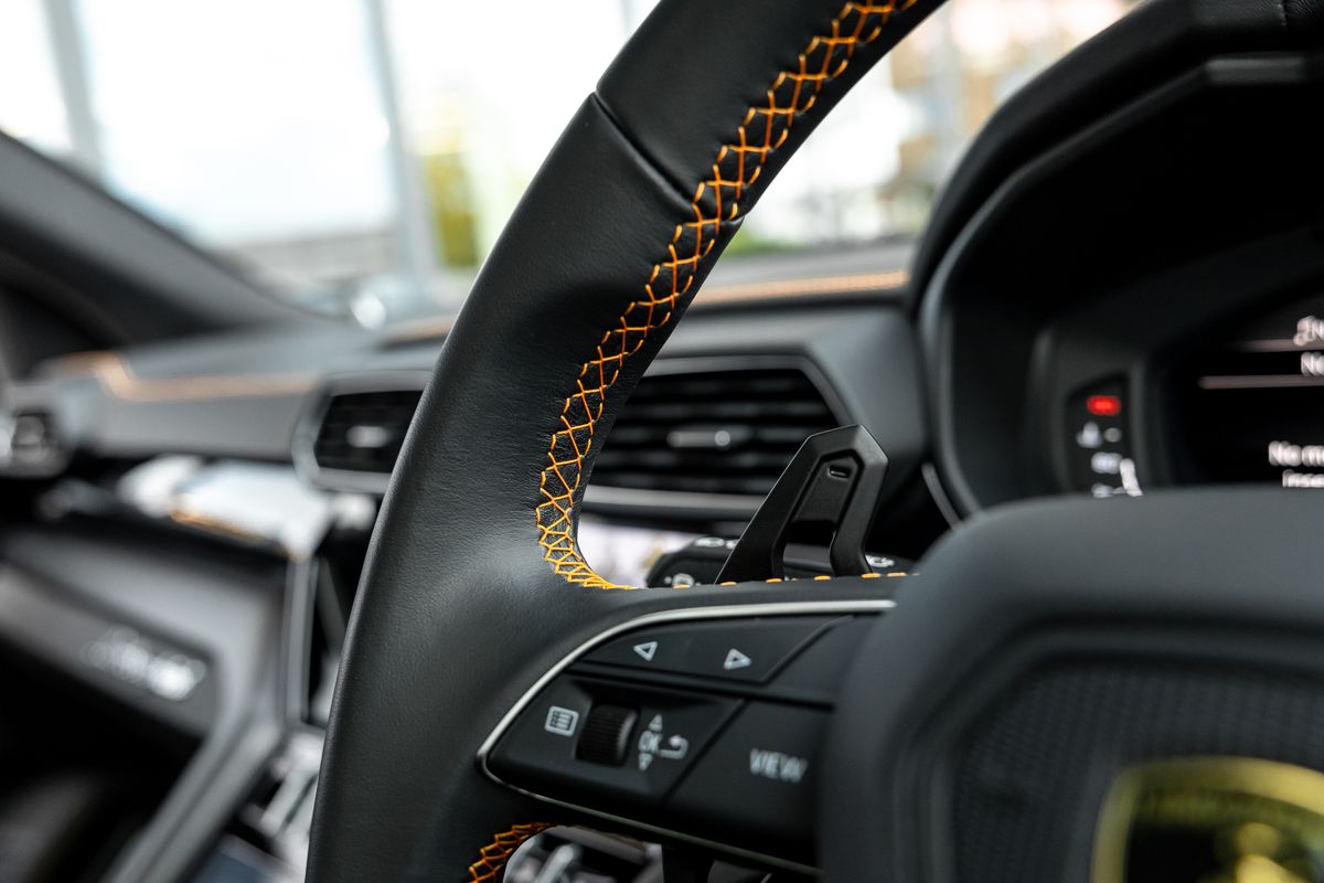 2022 Lamborghini Urus