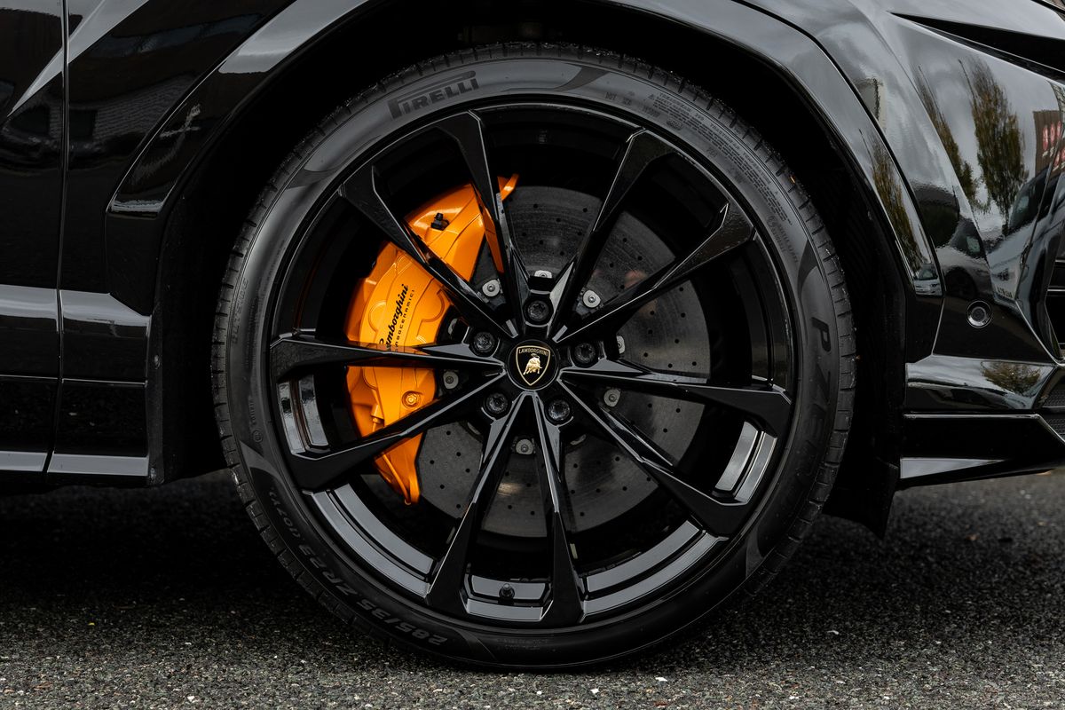 2022 Lamborghini Urus